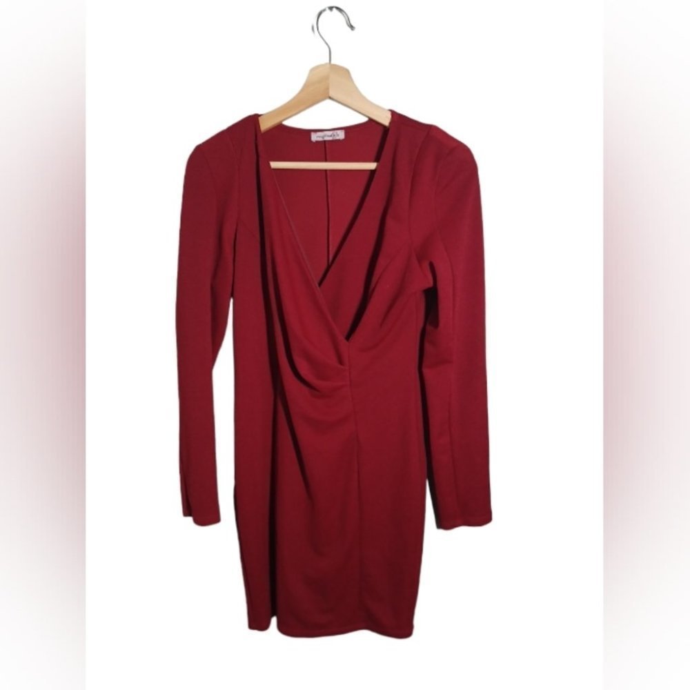 Red mid dress